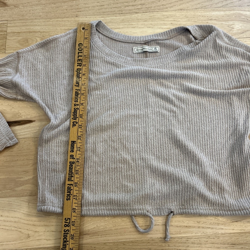 Abercrombie & Fitch Vintage Y2K Ribbed Crop Top Size Medium - Picture 4 of 4